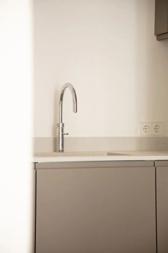 Köök - Modern Apartment with Terrace in Amsterdam