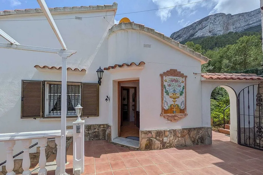 Välivaade - House with Pool and Terrace in La Pedrera