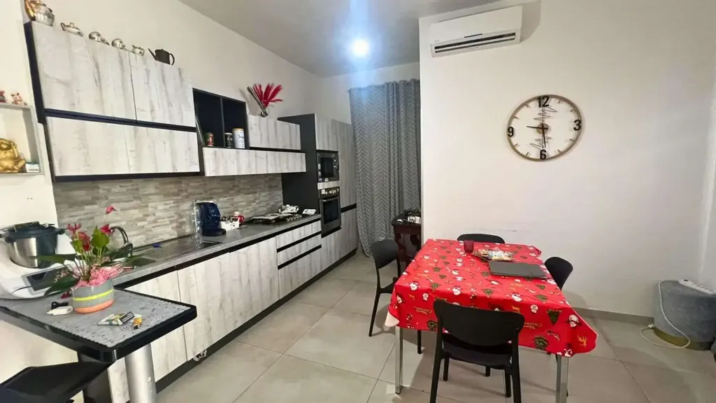 Salle à manger - Semi-detached Villa with Garden in Scalea