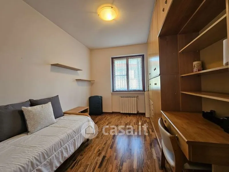 Chambres - Semi-detached House with Private Garden in Mozzo Centre