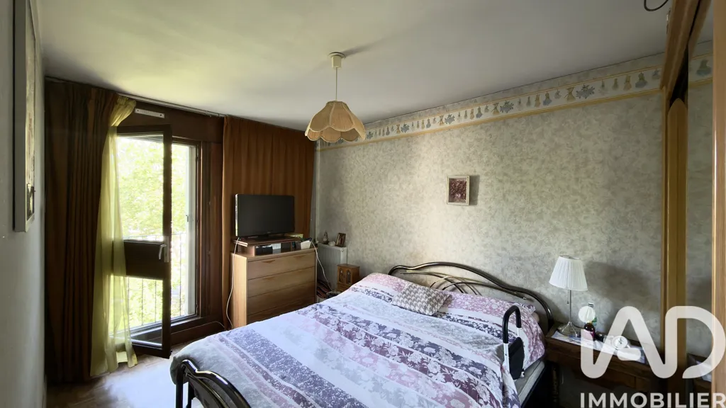 Camere da letto - 3-Bed Apartment with Balcony in Nanterre