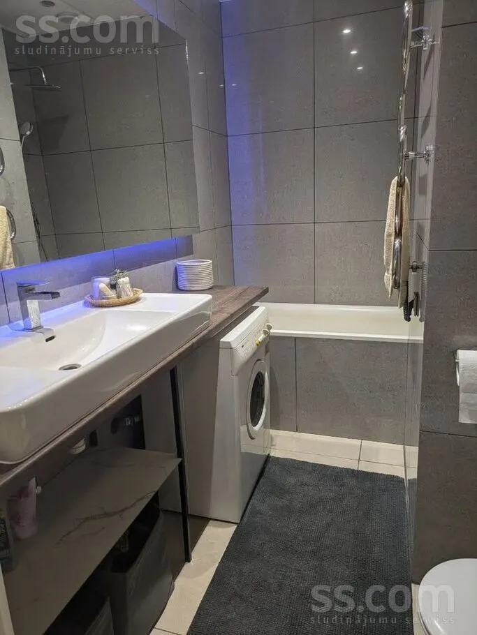 Salles de bain - Renovated Apartment with Garden in Riga Centre