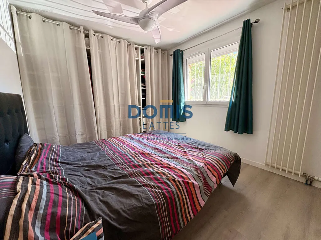 Camere da letto - Renovated T4 with Terrace in Pompignane
