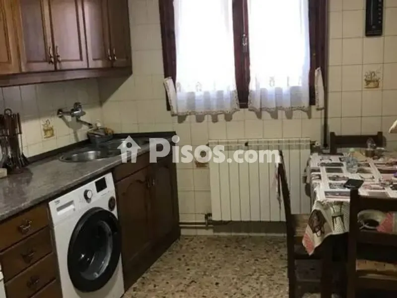 Cuisine - Rustic House with Patio in Santa Gadea del Cid