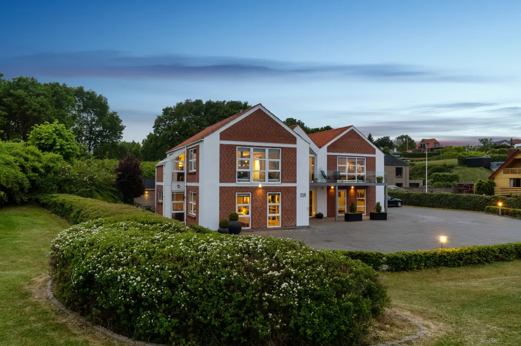 Vue aérienne - Architectural House with Water View in Aabenraa