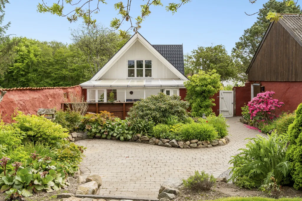 Jardin - Historic Villa with Garden in Brovst