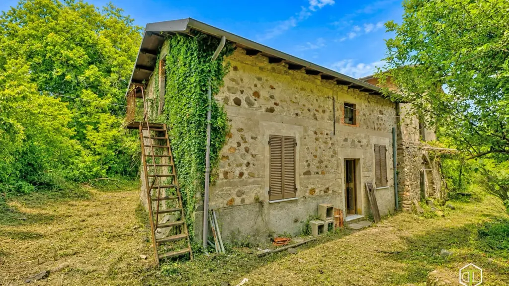 Exterior - Rustic Stone Cottage with Panoramic Terrace in Mulazzo