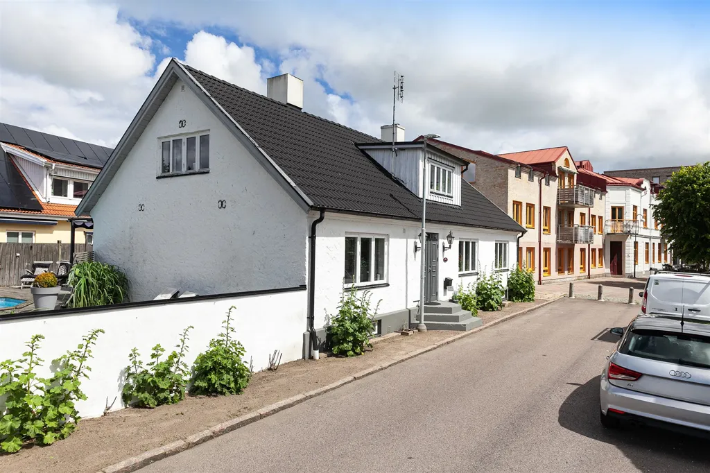 Exterior - Historic Captain's House with Garden in Höganäs