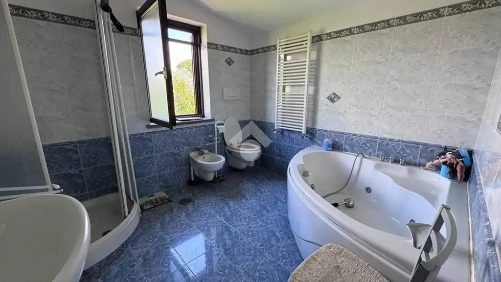 Salles de bain - Villa with Garden in Trevignano Romano
