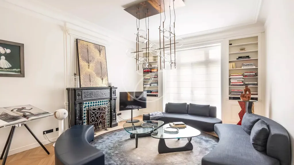 Elutuba - Private Mansion with Garden in Paris 16th