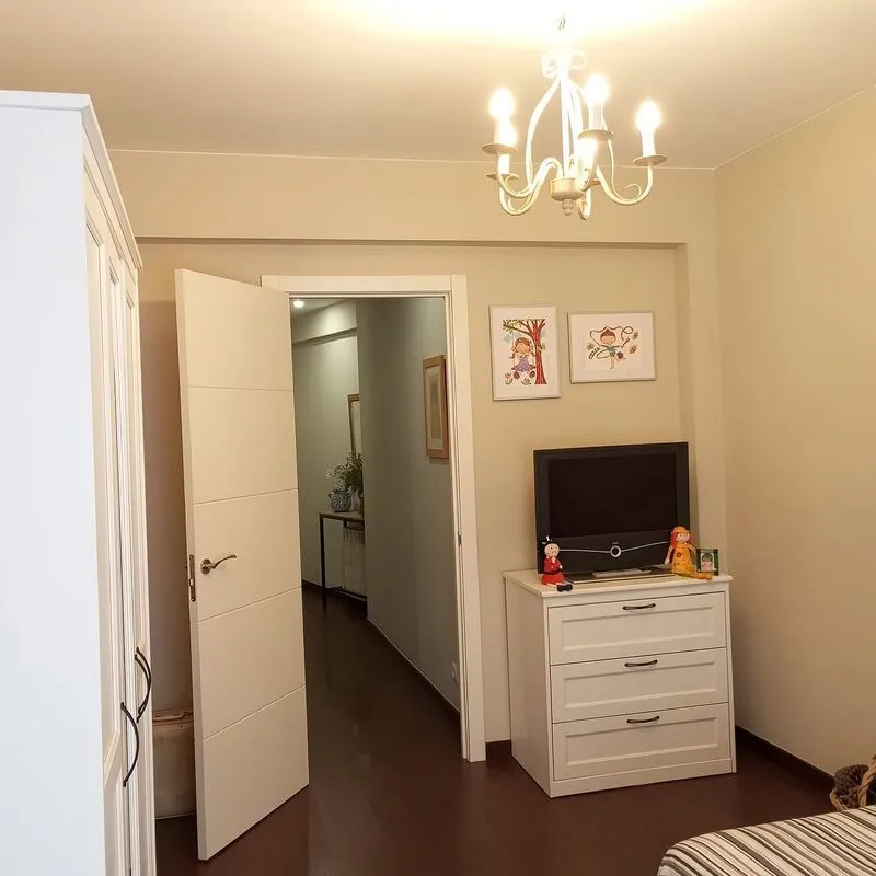 Modernised Flat with Balcony in La Magdalena