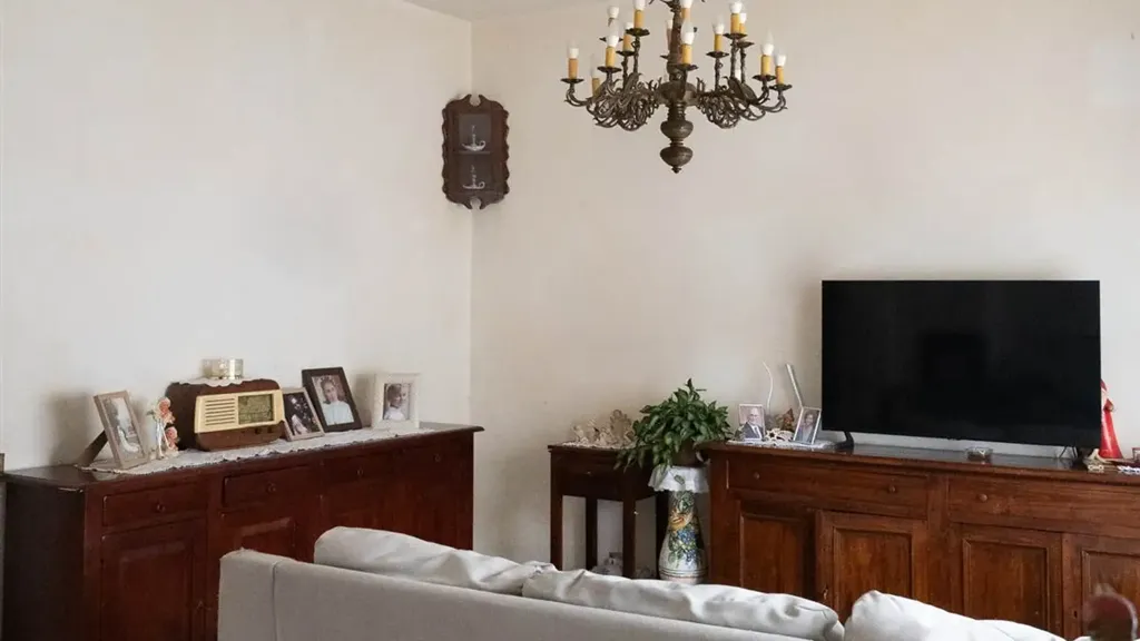 Elutuba - Spacious Apartment with Terraces in Calenzano