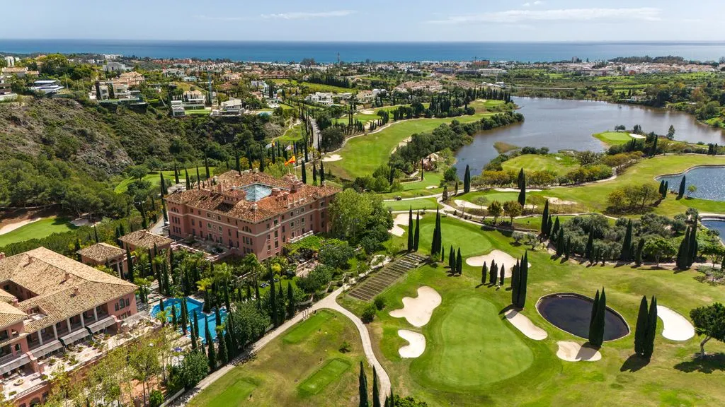 Vue aérienne - Beachfront Villa with Pool in Estepona