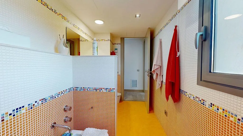 Salles de bain - Chalet with Pool and Terrace in Bonmont
