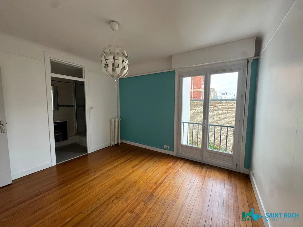 Pièces - Appartement T5 avec Balcon et Garage au Centre-ville du Havre