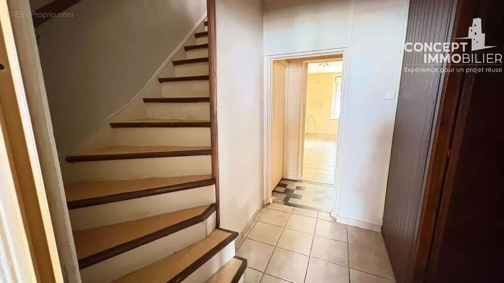Pièces - Maison de Ville avec Jardin à Florange