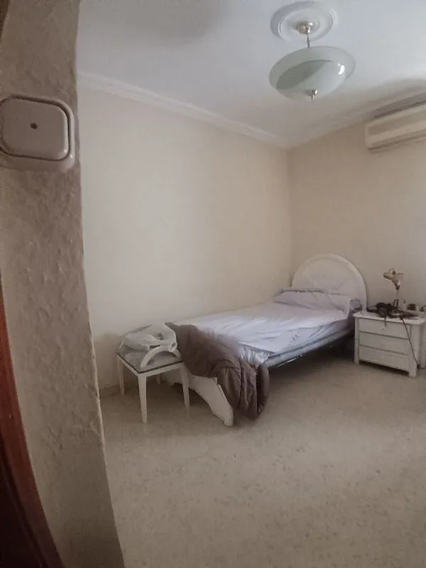 Magamistoad - Furnished Flat with Balcony in Triana East