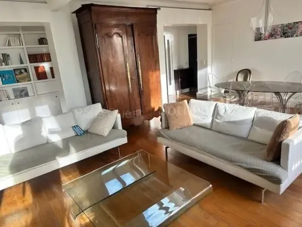 Séjour - Appartement de Charme avec Ascenseur sur Boulevard Malesherbes