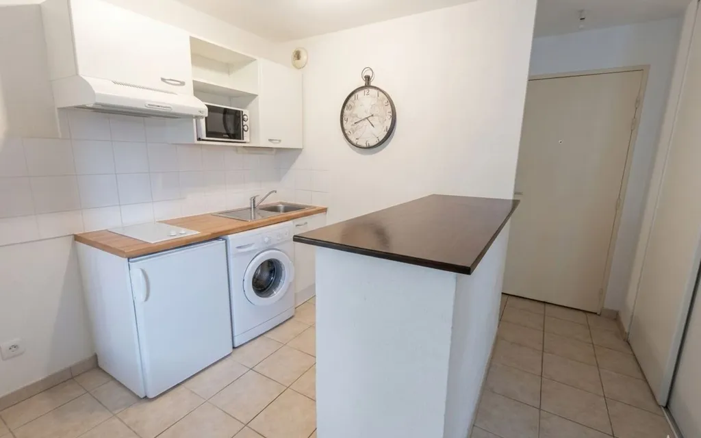 Cuisine - Appartement T2 avec Balcon à Saint-Brieuc