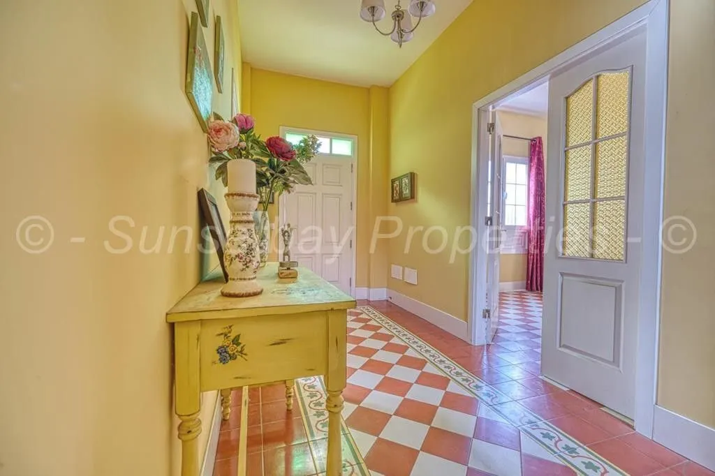 Entrée - Luxury Villa with Mountain Views in Adeje