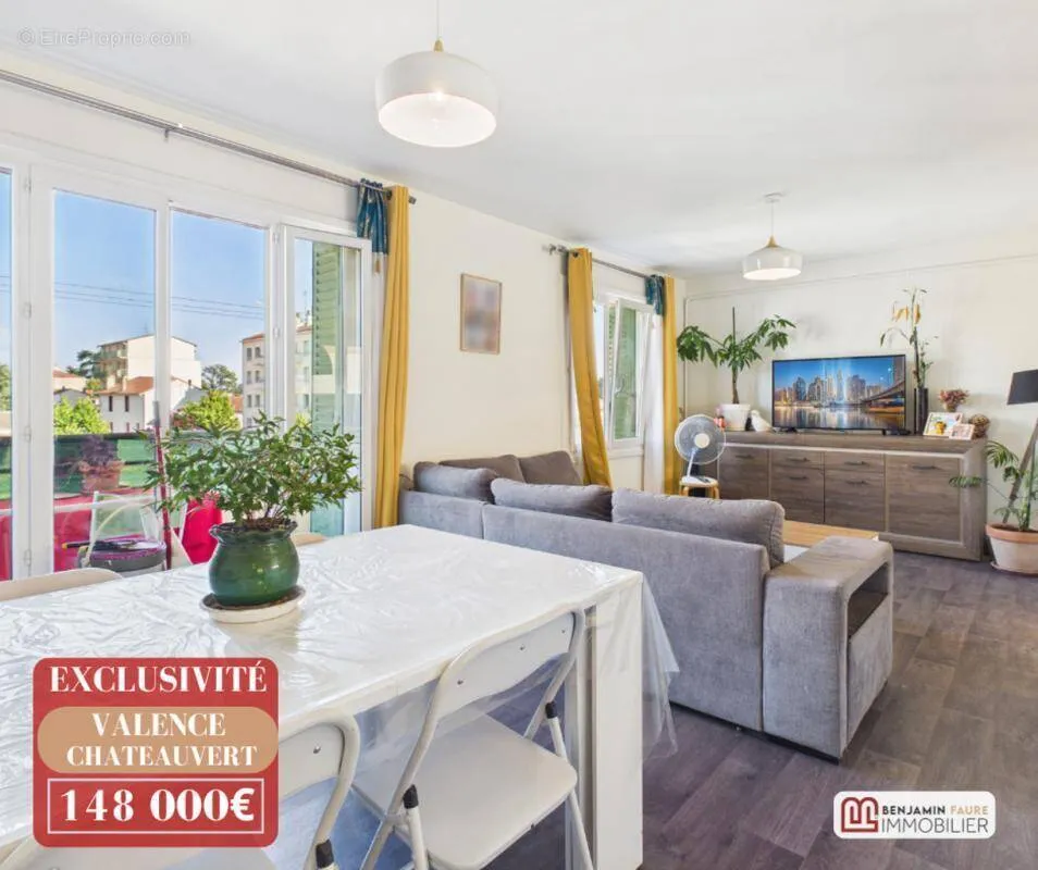 Salle à manger - Appartement T3 avec Balcon au Quartier Châteauvert à Valence