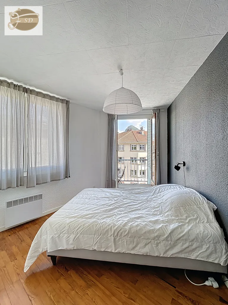 Chambres - T2 Meublé avec Vue Montagnes à Grenoble