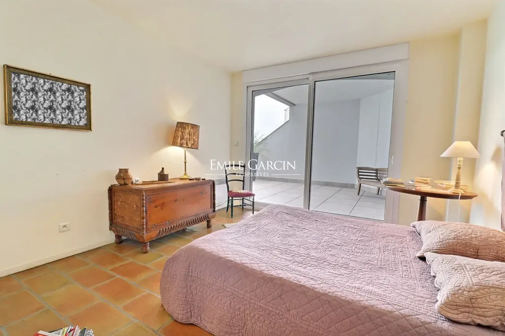 Chambres - Maison 10 pièces à Noves