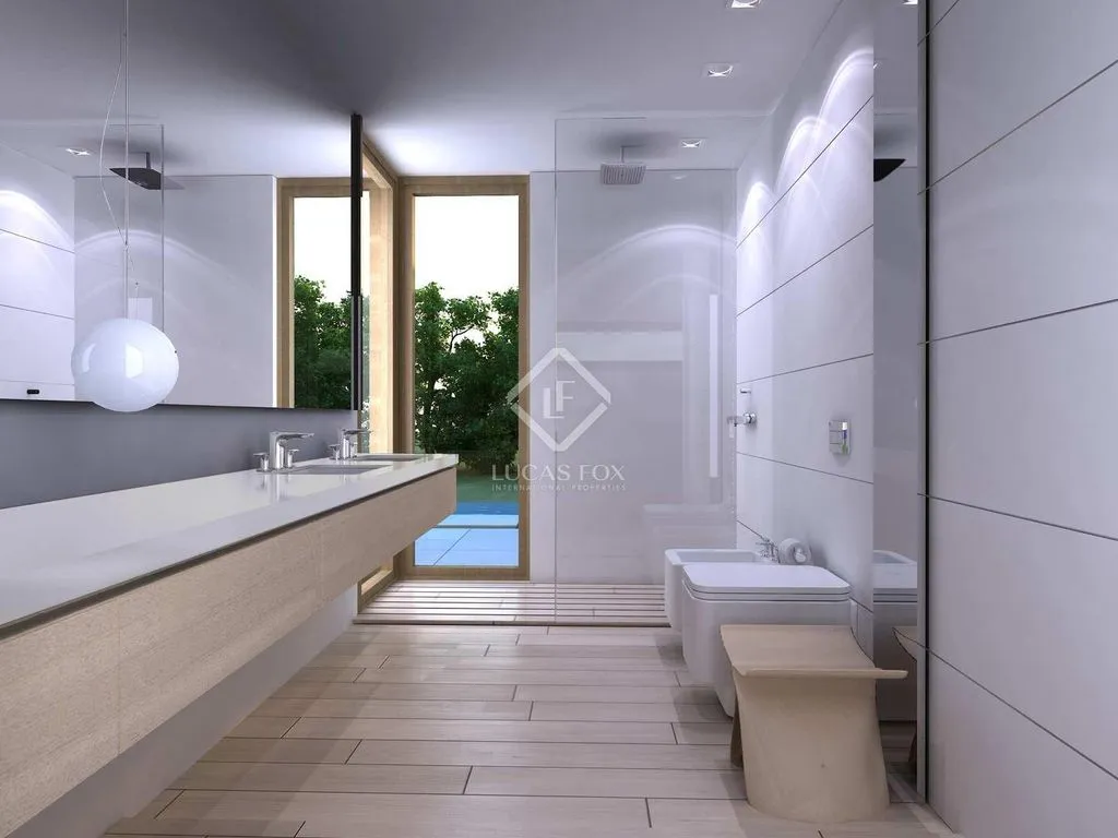 Bathrooms - Modern Villa with Sea View in Begur
