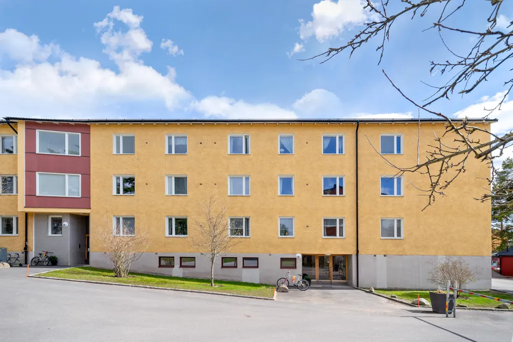 Extérieur - Corner Flat with South-West Balcony in Tullinge