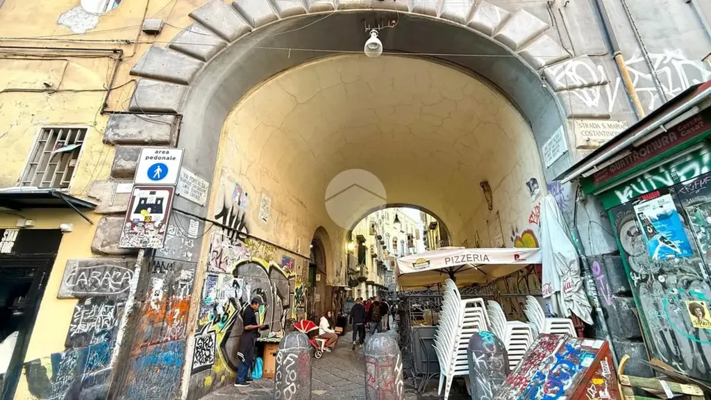 Giardino - Rearranged Apartment with Balcony in Naples