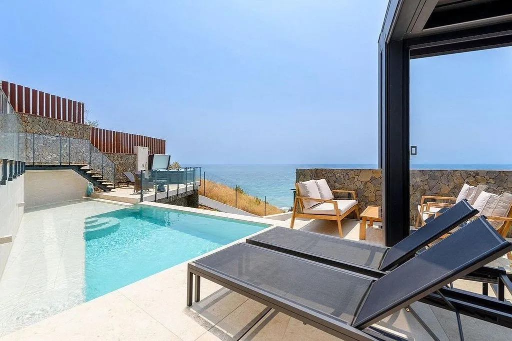 Piscine - Chalet with Pool and Terrace in El Peñoncillo