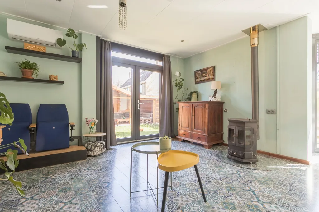 Séjour - Unique Corner House in Uffelte with Garden