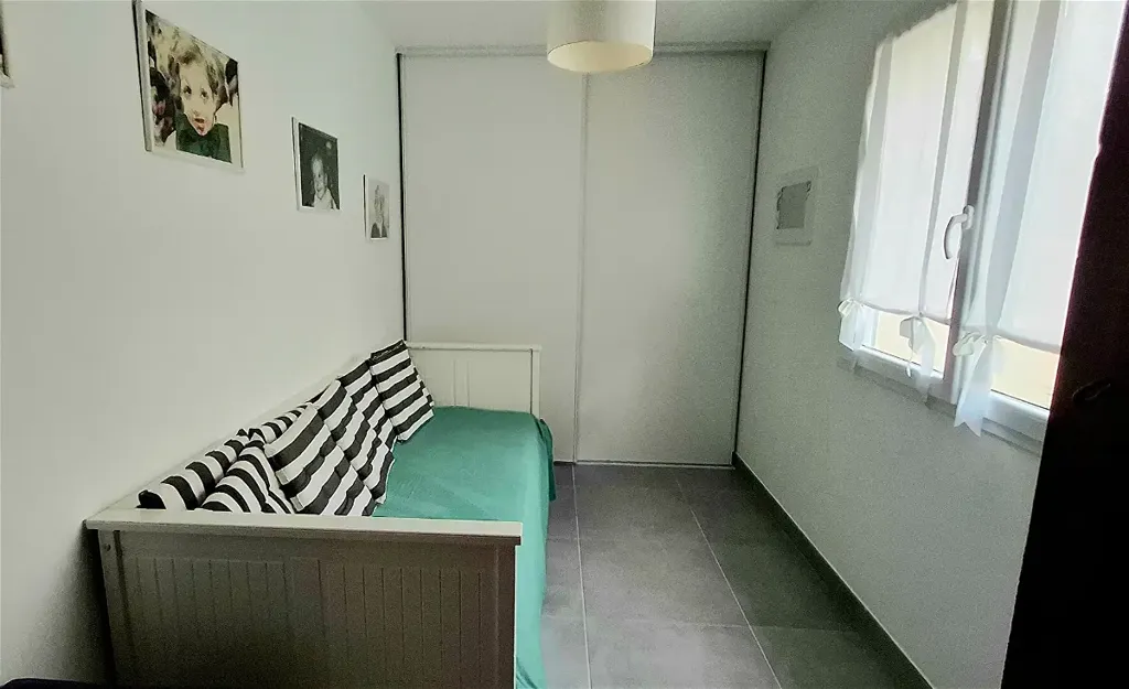 Magamistoad - Contemporary House with Pool in Breuillet