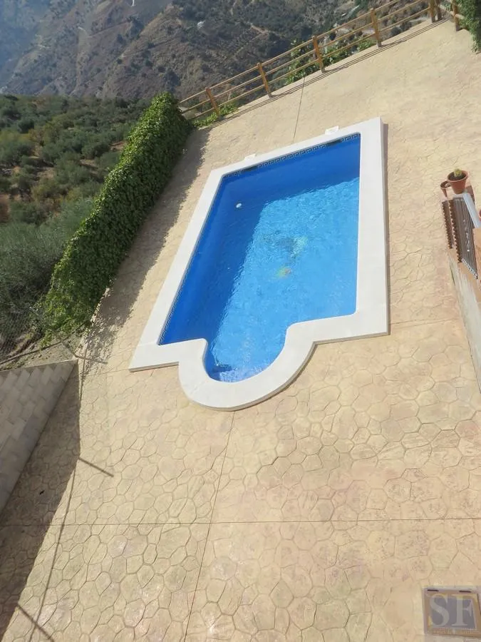 Piscine - Villa with Pool in Sayalonga