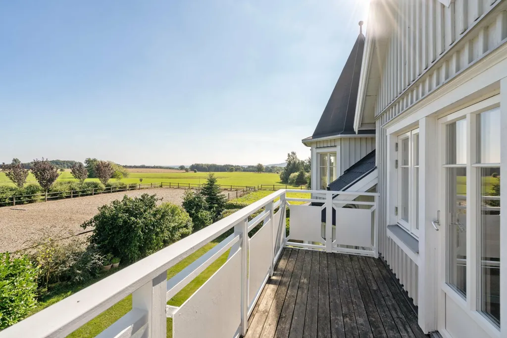Balcon - Modern Farmhouse with Equestrian Facilities near Himmelbjerget