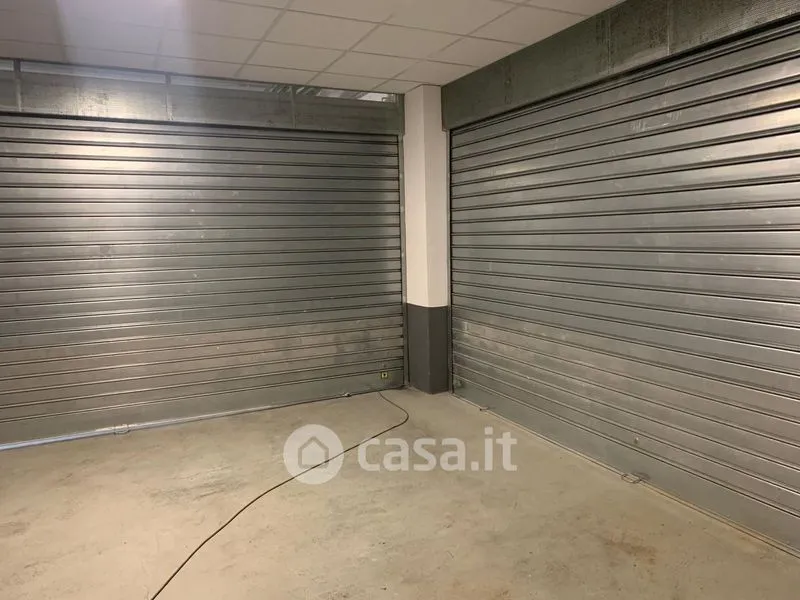 Garage - Restored Apartment with Historic View in Ivrea