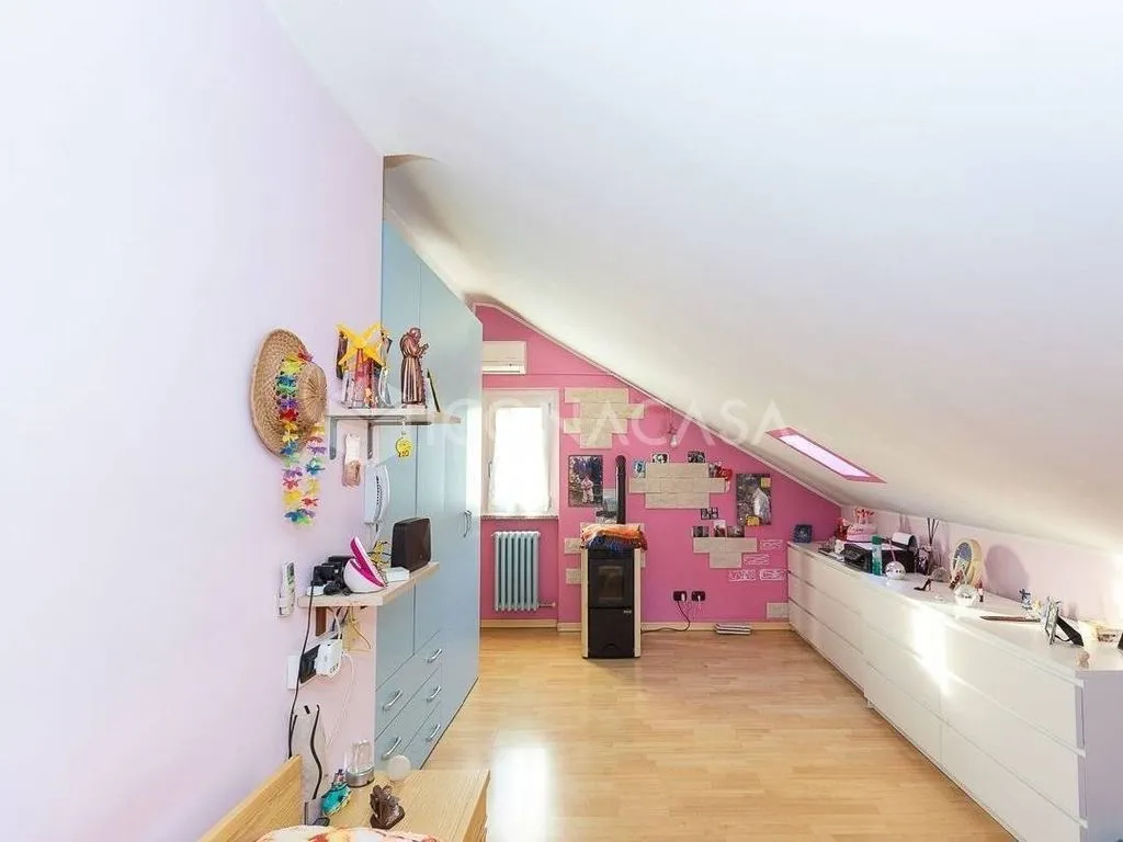 Magamistoad - Luxury Villa with Garden in Brugherio