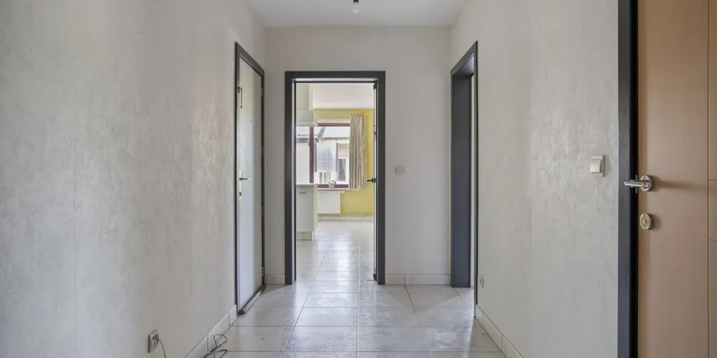 Esik - Bright Apartment with Terrace in Brakel Centre