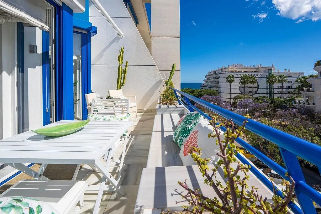 Rõdu - Duplex Penthouse with Pool in Marbella