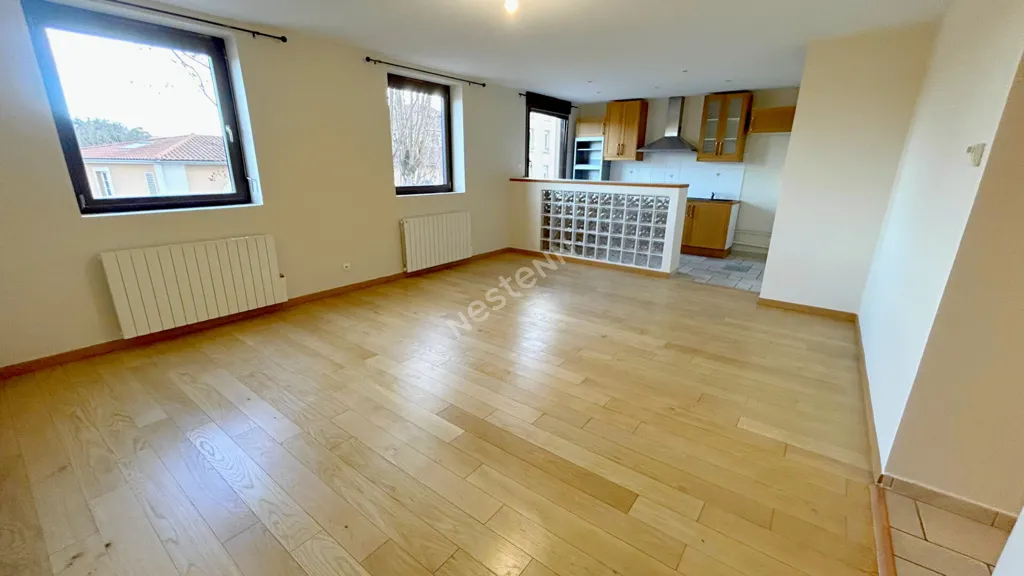 Elutuba - Renovated T5 Apartment with Garage in Lyon 5ème