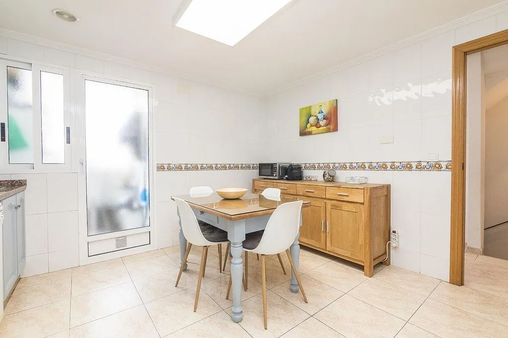 Sala da pranzo - Chalet with Pool and Terrace in Valverde