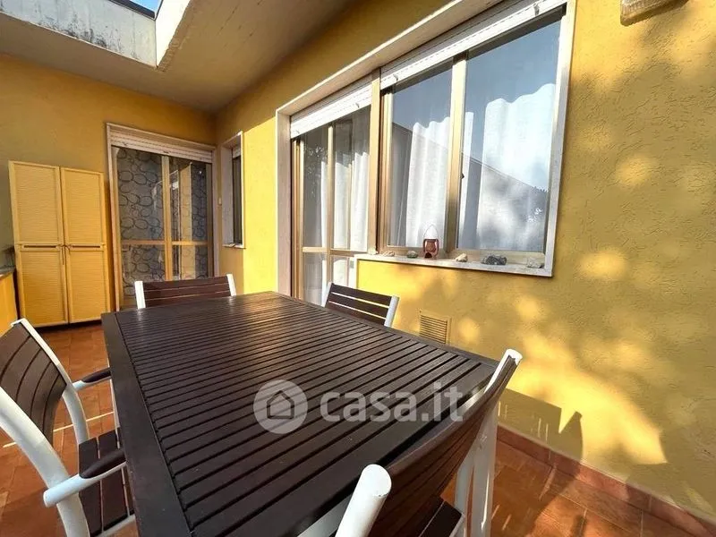 Terrass - Trilocale with Seafront Access in Marina di Massa