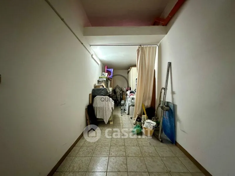 Esik - Modern Flat with Parking in Andria