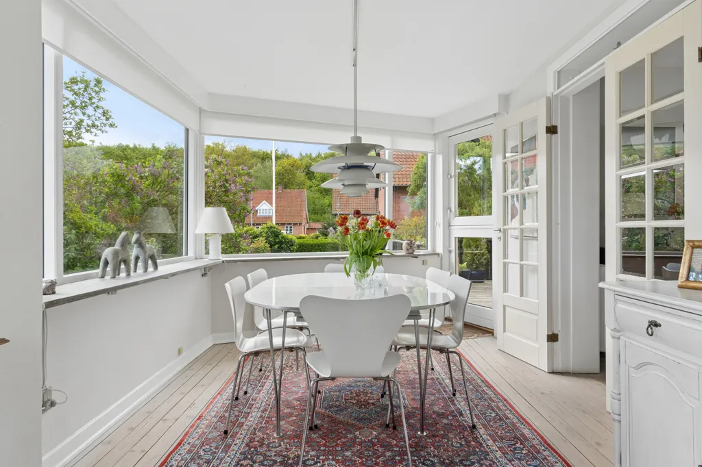 Salle à manger - Classical Villa with Bay View in Kerteminde