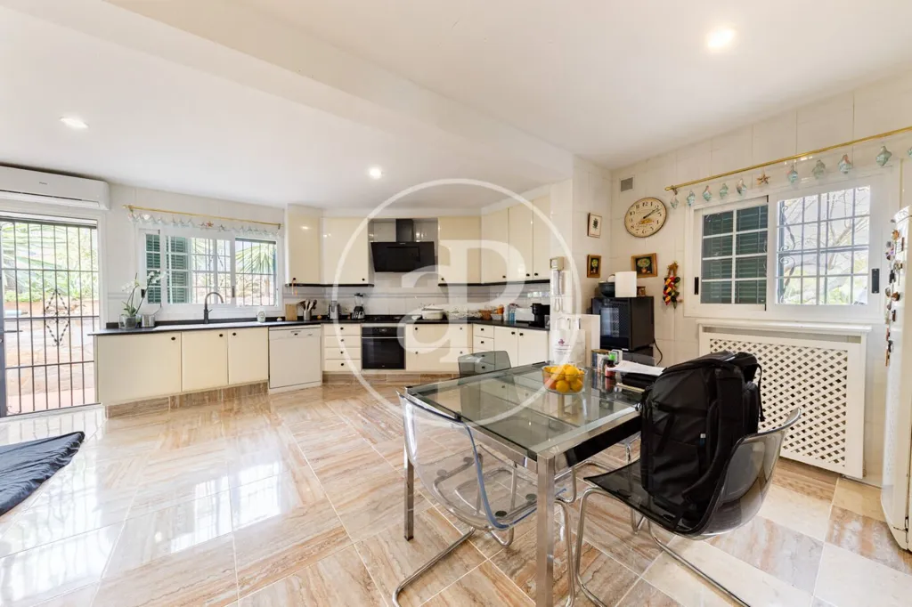 Cuisine - Villa with Pool and Terrace in Costa d'En Blanes