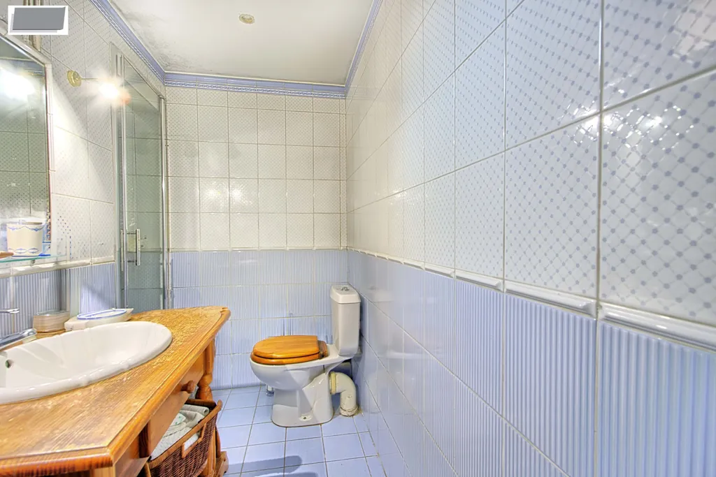 Salles de bain - Maison de Maître avec Jardin à Toulon Est
