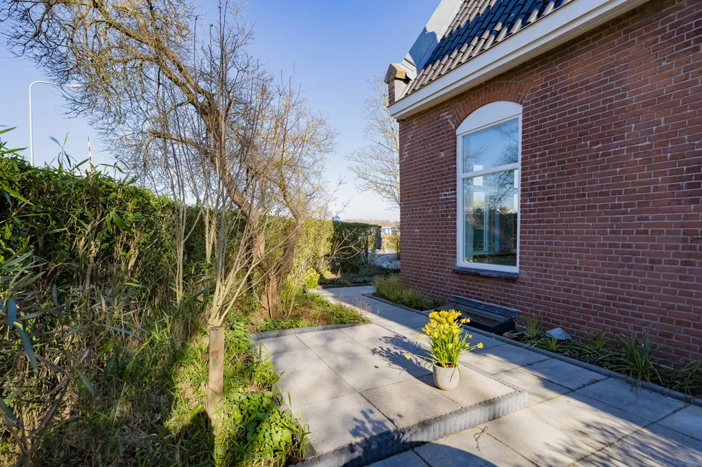 Jardin - Sustainable Dijkwoning with Sluice View in Spaarndam