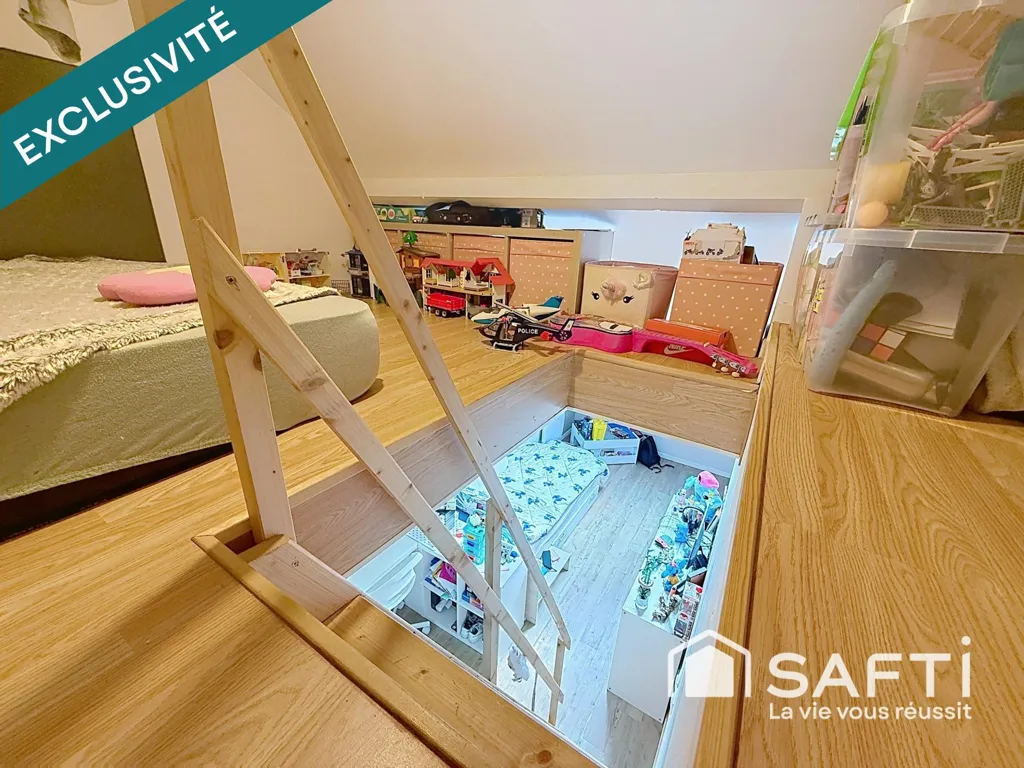 Magamistoad - Modern Flat with Mezzanine in Lésigny