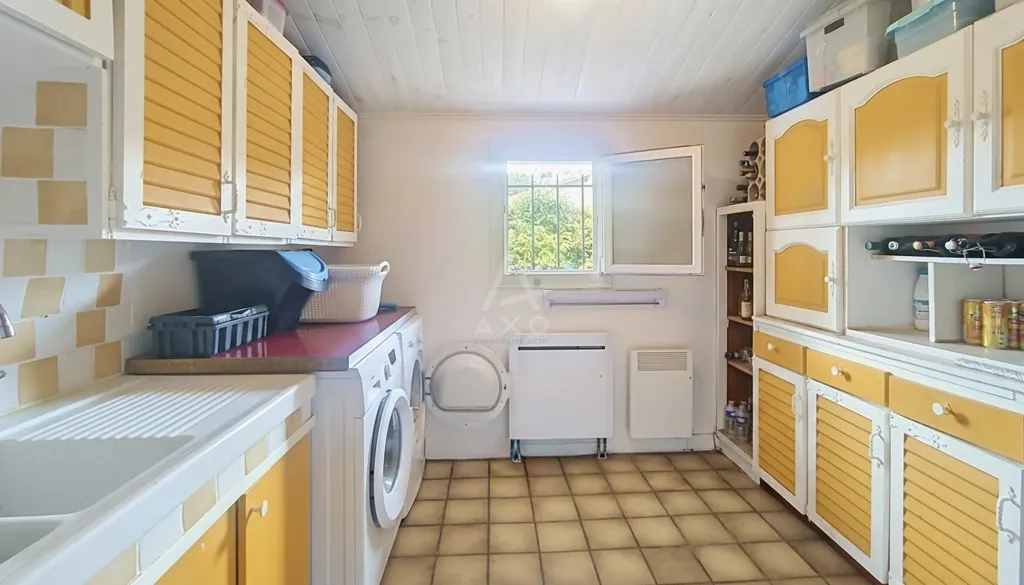 Lavanderia - Ground Floor House in Quiet Impasse, Central Location