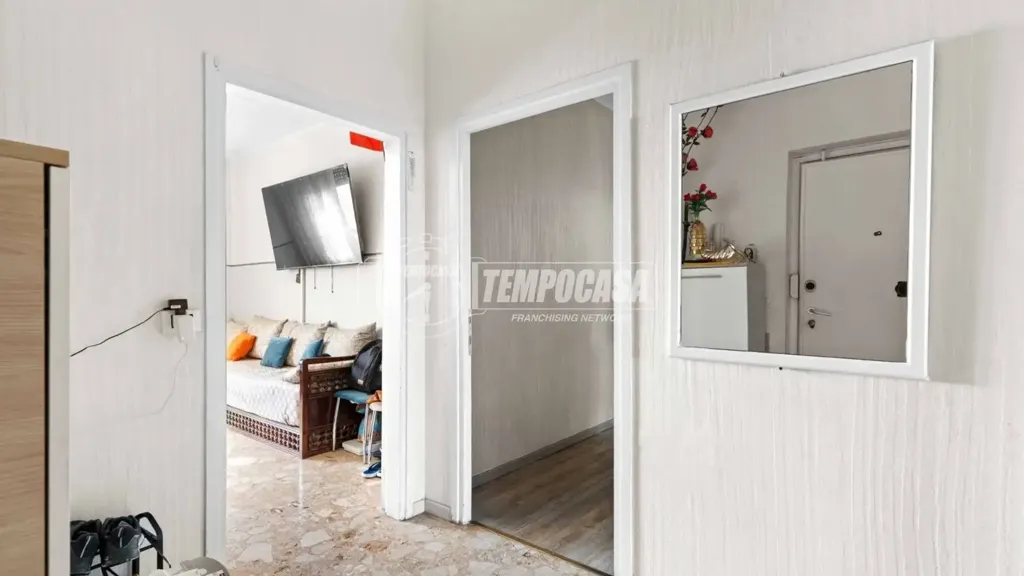 Chambres - Apartment with Balcony in Milan